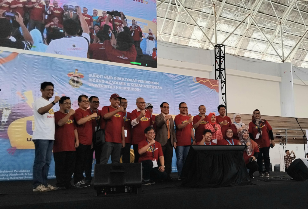 Slide-1_UOD-1024x695 Unhas Open Day 2025: Ajang Pengenalan Kampus untuk Calon Mahasiswa Baru