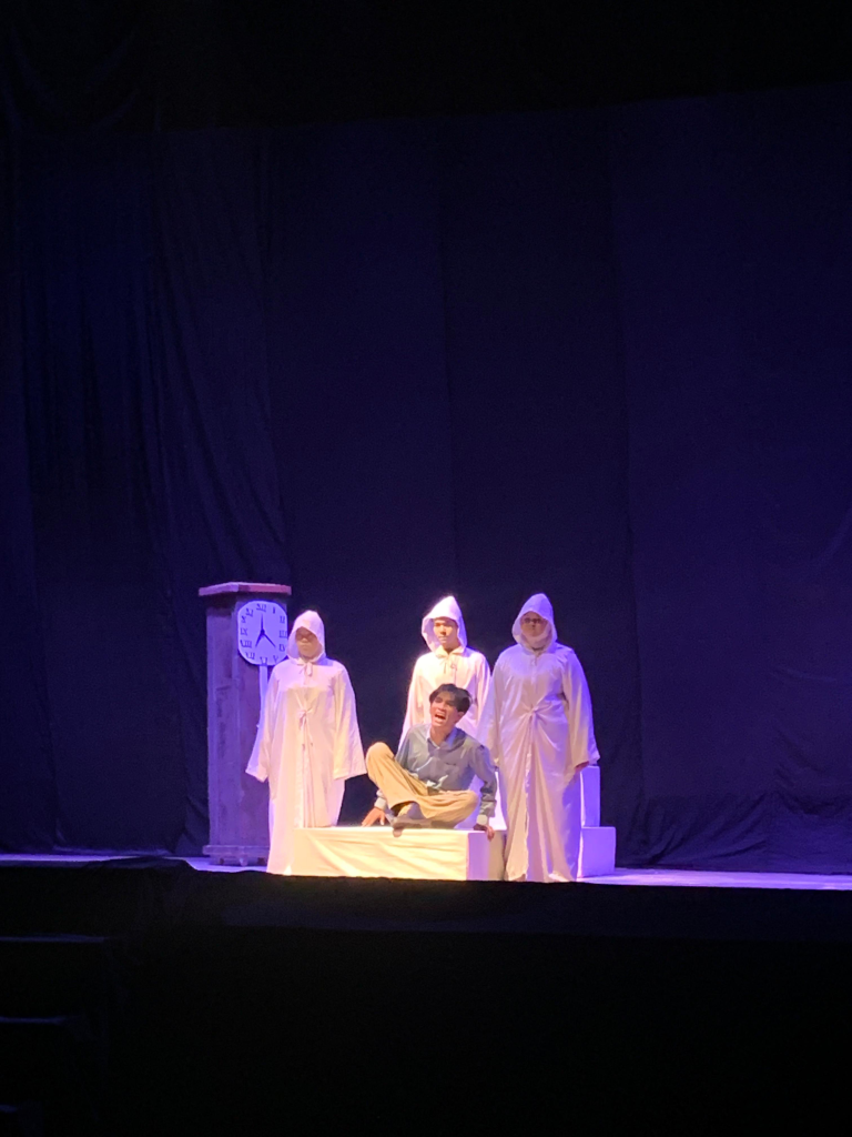 1000427796-2-768x1024 UKM Teater Kampus Unhas Persembahkan Produksi Karya Renjana 2025