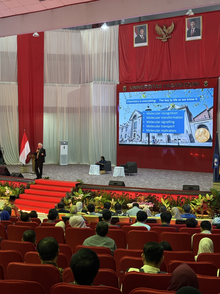 slide-1-untuk-judul-768x1024 Unhas Hadirkan Peraih Nobel Kimia 2022 di Nobel Laureate Lecture 2026