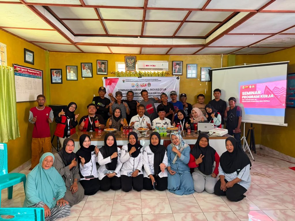 Mahasiswa KKN-T Inovasi Desa Unhas Paparkan Program Bank Sampah dan Inovasi Pemberdayaan di Desa Simpellu