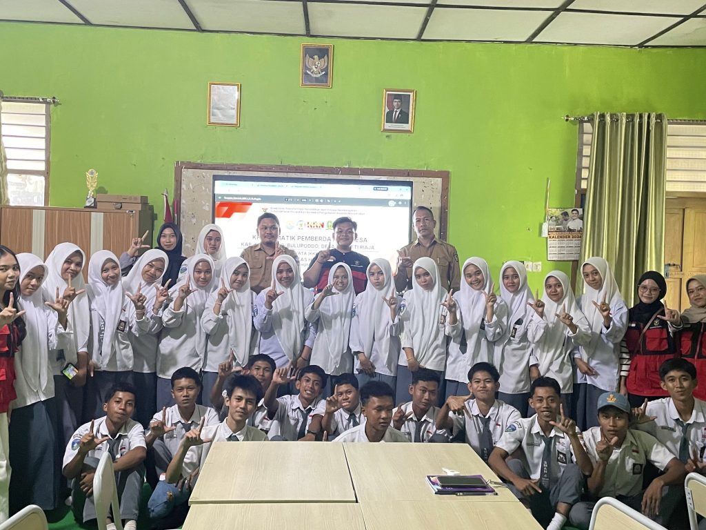 Mahasiswa KKN-T Unhas Edukasi Siswa SMA Negeri 4 Sinjai tentang Psychological First Aid