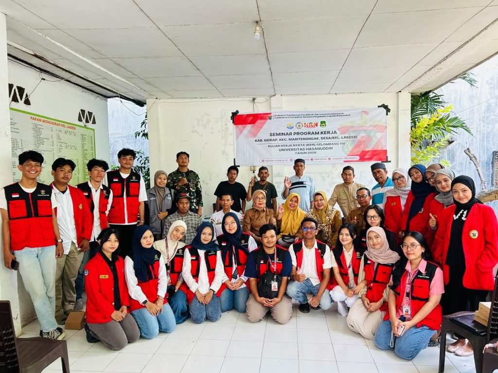 Awali Pengabdian, Mahasiswa KKN-T Unhas Gelar Seminar Program Kerja di Kelurahan Lakessi