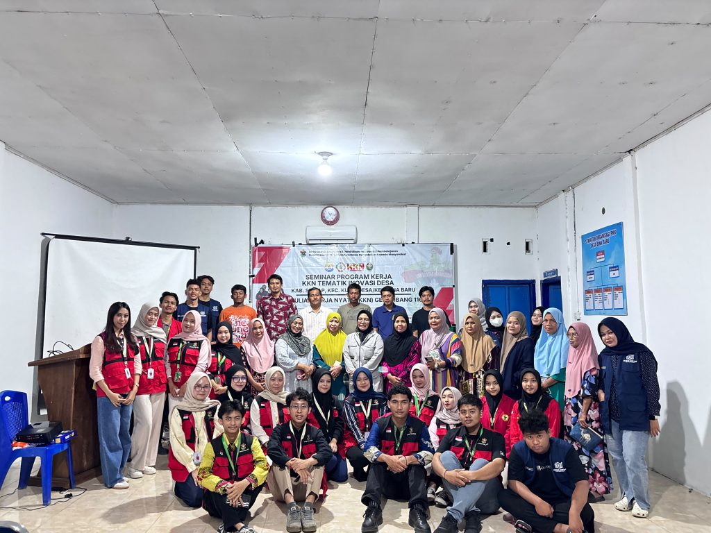 Mahasiswa KKN Profesi Kesehatan Unhas Hadirkan Inovasi Program Kesehatan untuk Desa Bina Baru