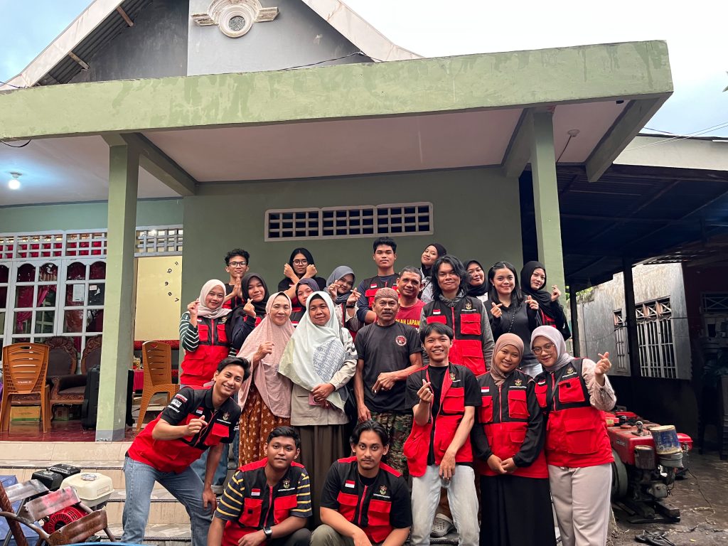 Mahasiswa KKN-T Unhas Kelurahan Bonto Langkasa Dorong Pemanfaatan Limbah Bonggol Jagung