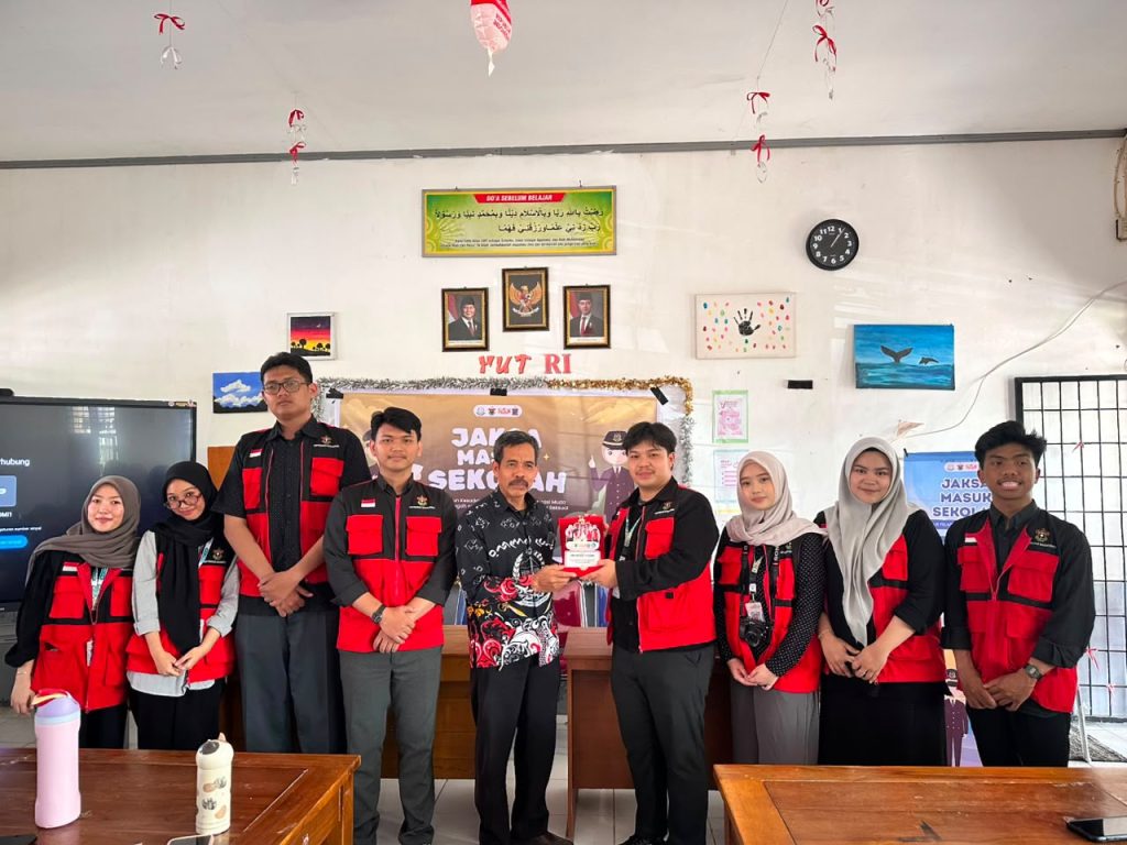Mahasiswa KKN Tematik Hukum Unhas dan Kejari Gowa Tebarkan Edukasi Pencegahan Kekerasan Seksual di Kalangan Pelajar