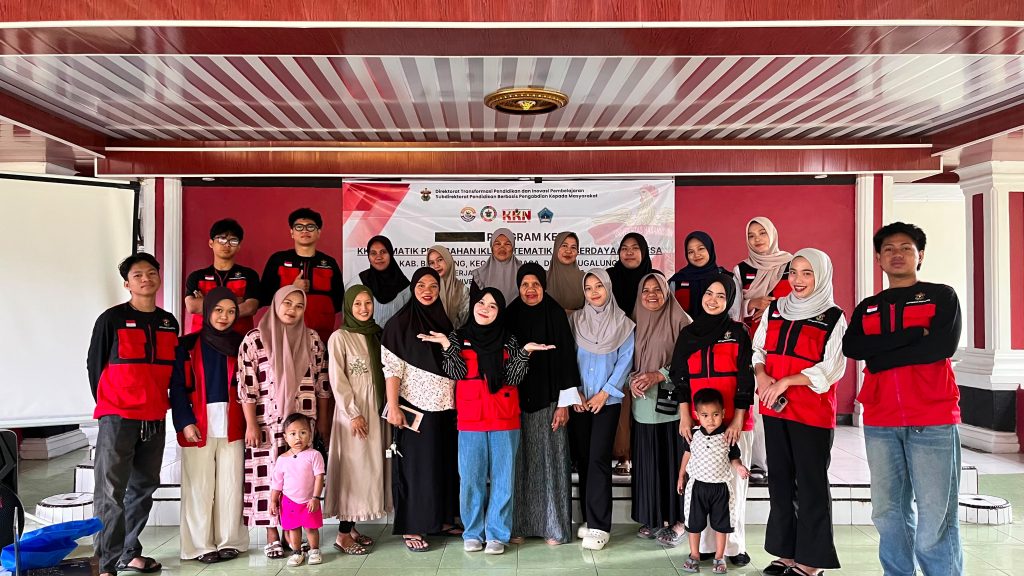 Mahasiswa KKN Unhas Edukasi Gizi Seimbang Ibu Hamil untuk Cegah Stunting di Desa Ulugalung