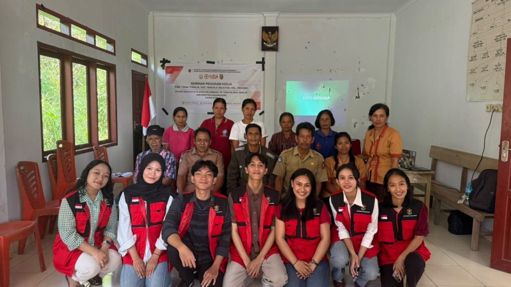 Mahasiswa KKN Tematik Desa Wisata Unhas Paparkan Sembilan Program Kerja untuk Pengembangan Kelurahan Pasang
