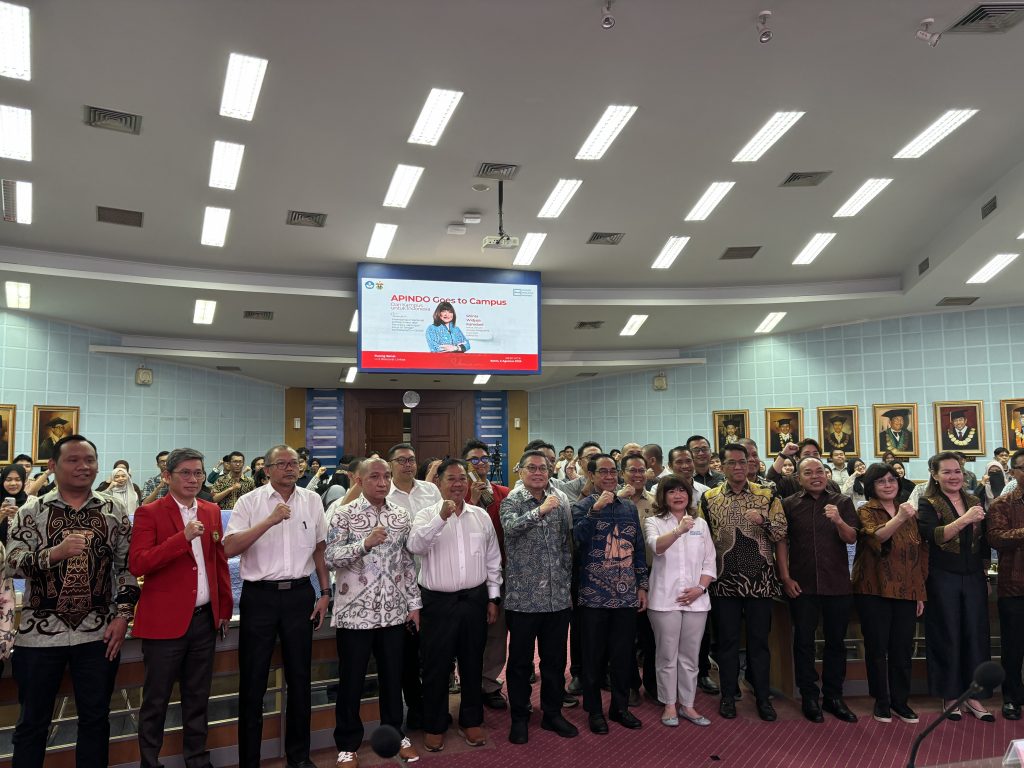 APINDO Goes to Campus Hadir di Unhas, Shinta Widjaja Kamdani Ajak Mahasiswa Ciptakan Lapangan Kerja
