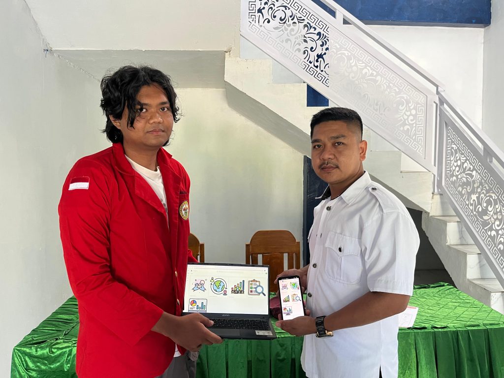 Mahasiswa KKN Unhas Hadirkan Dasbor SADEWA untuk Dukung Pengambilan Keputusan Berbasis Data di Desa Carawali