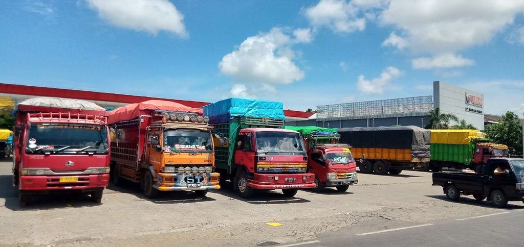  Kebutuhan Dasar Warga Sulsel Terganggu: Antrean Solar, Pemadaman Listrik, Krisis Air, hingga Kelangkaan LPG Bersubsidi