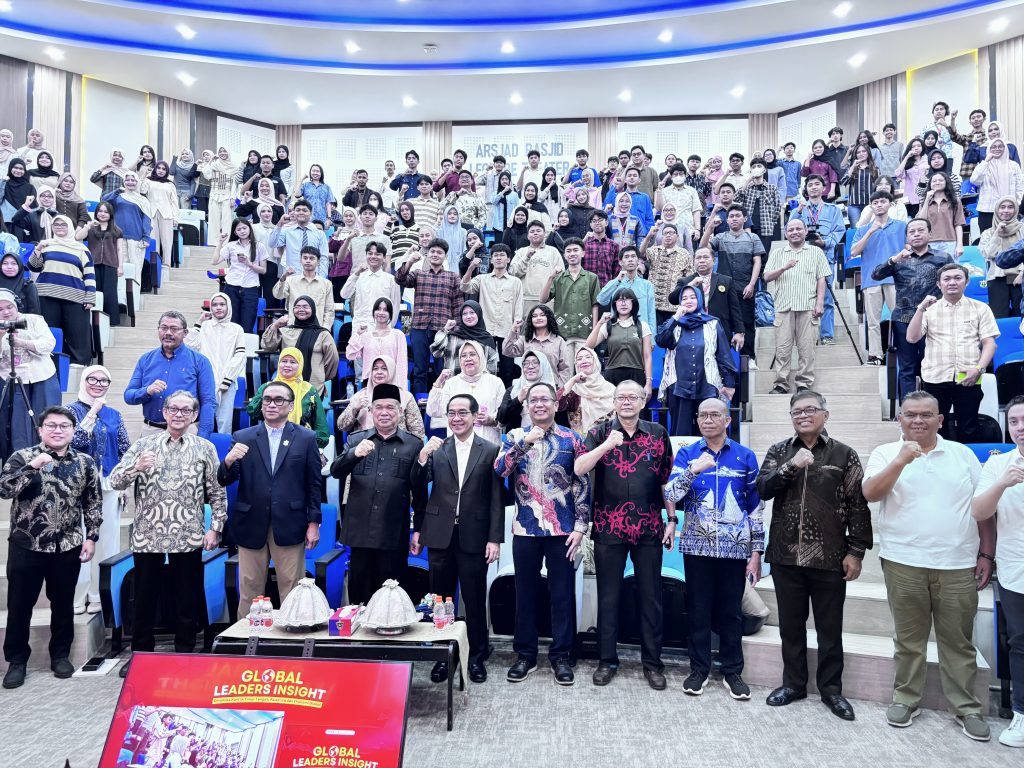 Global Leaders Insight Unhas Bahas Dampak Konflik Timur Tengah terhadap Ekonomi Global