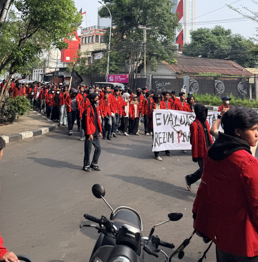 Peringati Sumpah Pemuda, Mahasiswa Makassar Suarakan Isu Lingkungan hingga Kebebasan Sipil