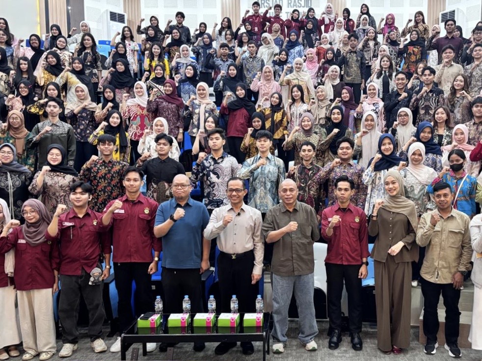 ccfbd9df-c3f9-493b-a040-86e6d774f59b UKM Protokoler Unhas Gelar PRO-SPEK#2: Dorong Mahasiswa Adaptif di Era Digital